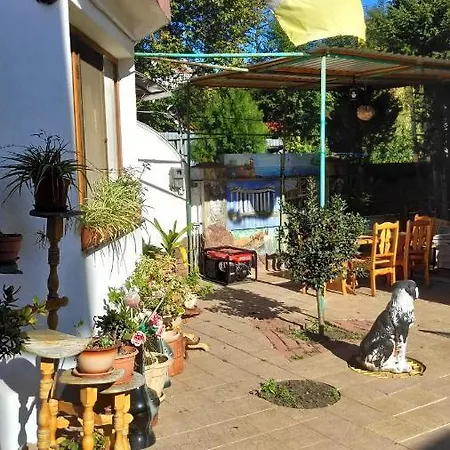 Guest house Уют Аркадии Апартаменты В Частном Секторе Odesa