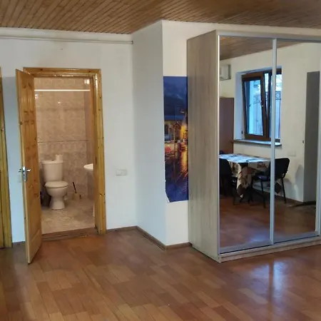 Guest house Уют Аркадии Апартаменты В Частном Секторе Odesa